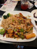 Yu Asian Diner food