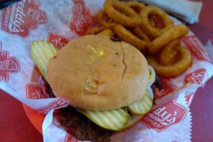 Freddy's Frozen Custard Steakburgers food