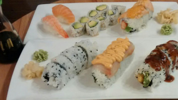 Sushi Go and Tea Express food