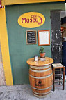 Cafe Museu outside