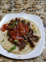 Taqueria La Estrella food