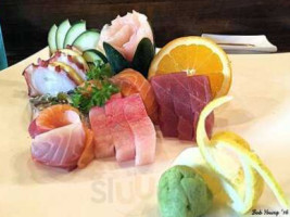 Sakana Japanese Sushi Grill food