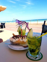 Beach El Faro food
