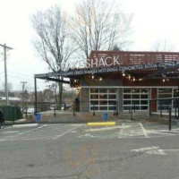 Shake Shack outside