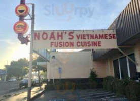 Noahs Vietnamese Fusion Cuisine outside