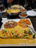 Cantina Laredo food