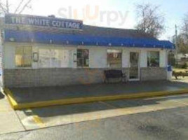 The White Cottage And Ice Cream Parlor outside