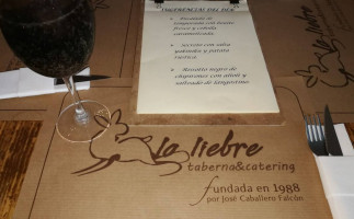 Taberna La Liebre food