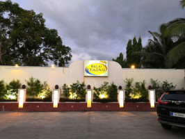 Balai Tiaong Resort Cafe outside
