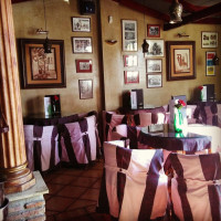 Restaurante Bar Taberna Del Angel- La Caseria Del Conde inside