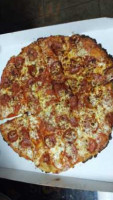 Johnny's Pizza House food