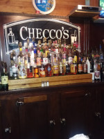Checcos Tavern food