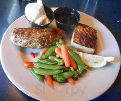 Brewhouse Brew Pub Grill food