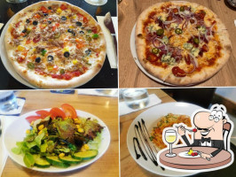 A Casa Di Dani -pizzeria food