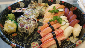 Yame Sushi inside