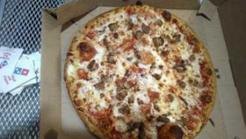 Domino's Pizza food