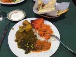 Bombay Tandoori Banquet food