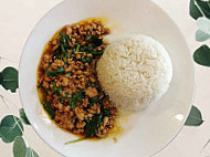 Krua Supattra food