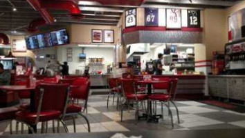 Freddy's Frozen Custard Steakburgers inside