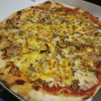 Chrono Pizza‎ food
