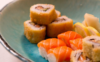 Sushi Gozen food