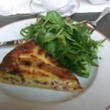 Cafe Richelieu At The Musee Du Louvre Nourriture