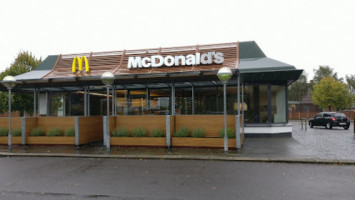 Mcdonald's outside