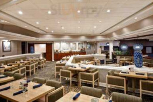 Andrew's At Doubletree By Hilton Augusta food