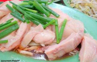 Ming Ji Chicken Rice Míng Jì Jī Fàn Bái Shā Fú food