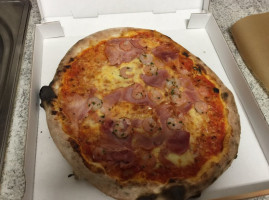 Il Mediterraneo Inh. Damiano Lagrotterio Pizzarestaurant food