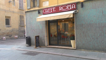 Caffe Roma outside