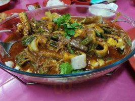 Hwa Seafood food