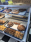 Paradise Donuts Cushing food