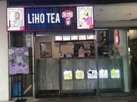 Liho Tea outside