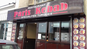 Paris Kebab outside