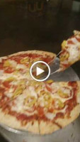 Sorrento's Pizza Roma food
