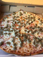 Great American Pizza food