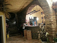 Osteria Del Cavaiolo inside