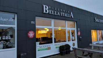 Bella Italia inside