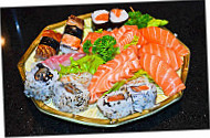 Sakay Sushi food
