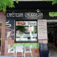 Cafetería Churrería Hermanos Martín outside