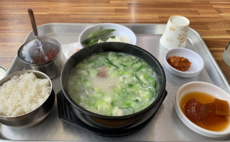 대영소머리국밥 food