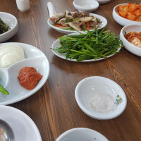 Hwawon Samgyetang food