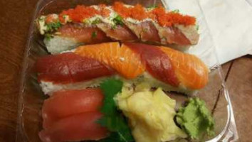 Mio Sushi food