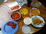 Manvirro's Indian Grill food