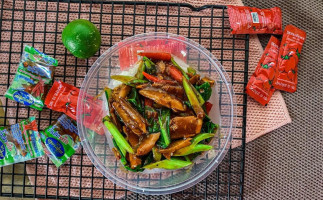 ร้านกะเพรากั๊ดท้อง Nourriture