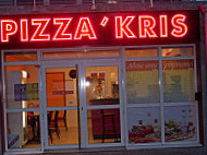 Pizza'kris inside