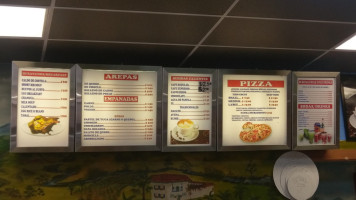 Pizza Y Pan Pa' Ya menu