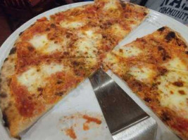 900 Degrees Neapolitan Pizzeria food