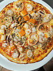 Triquet Pizzeria food